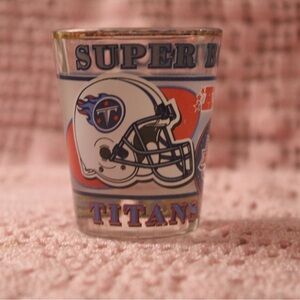 NFL Tennessee Titans and Rams Super Bowl XXXIV Shot Glass